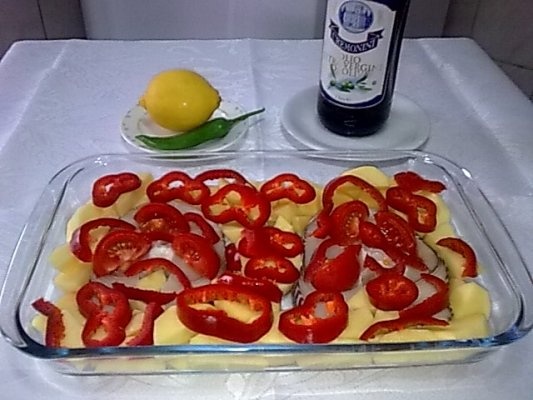 Medalion de rechin cu legume la cuptor