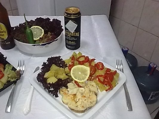 Medalion de rechin cu legume la cuptor