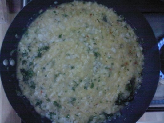 TARTA CU OREZ SI DOVLECEI