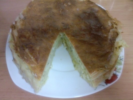 TARTA CU OREZ SI DOVLECEI