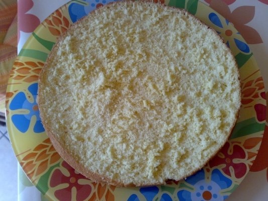 Pandispan cu crema de branza