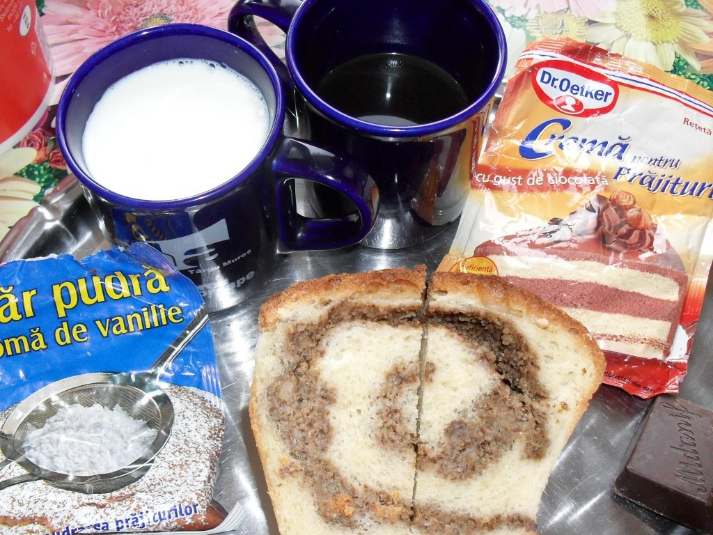 Savarina neagra, readaptata