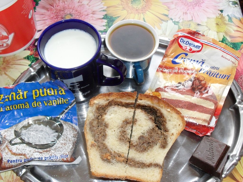 Savarina neagra, readaptata