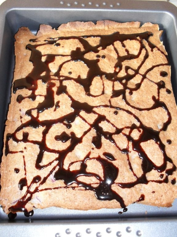 Prajitura cu visine si nuca