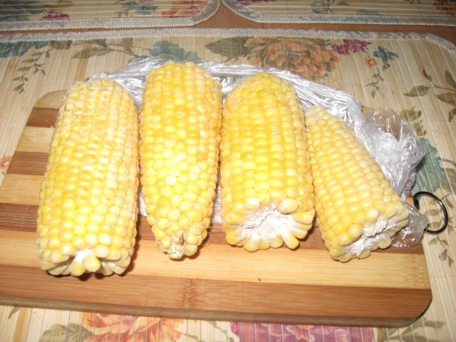 Cum se fierbe porumbul