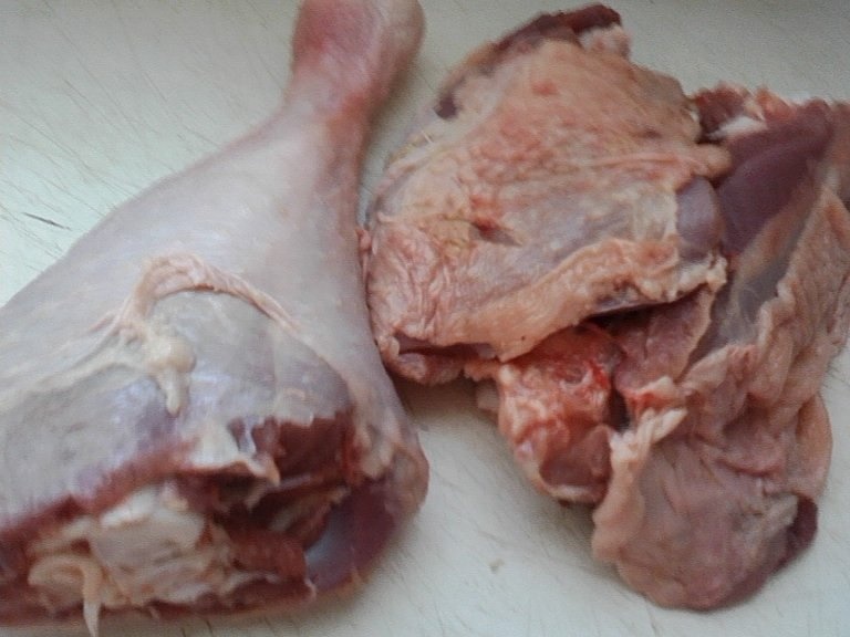 Mancare rece din curcan