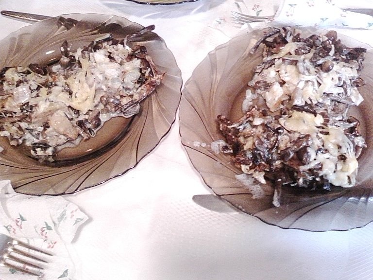 Medalion de rechin cu ciuperci la cuptor