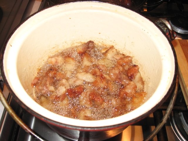 Jumari si untura de porc