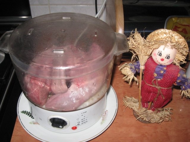 Limba de porc rasol cu hrean