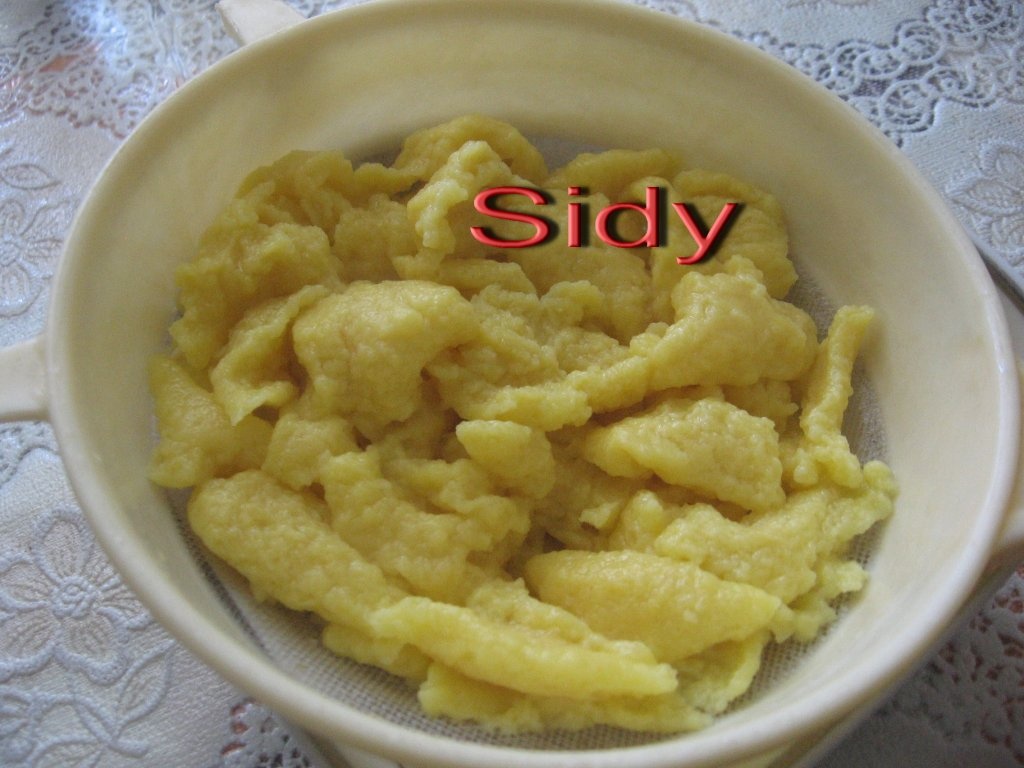 Tocanita cu galuscute