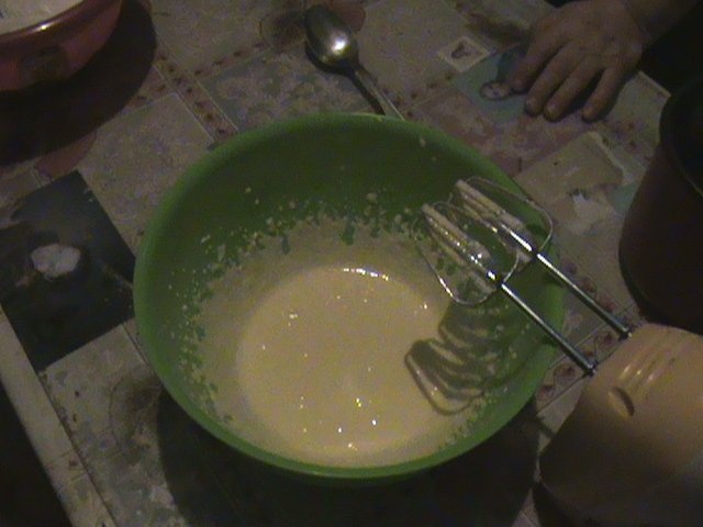 tort mascarpone cu fructe de padure