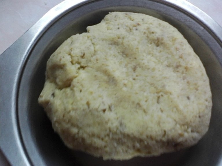 Cornulete cu nuca si vanilie