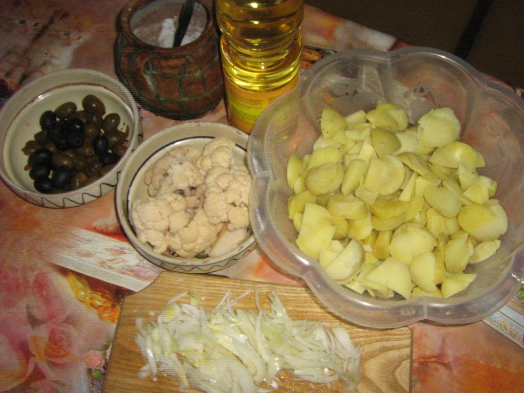 Salata de cartofi cu conopida