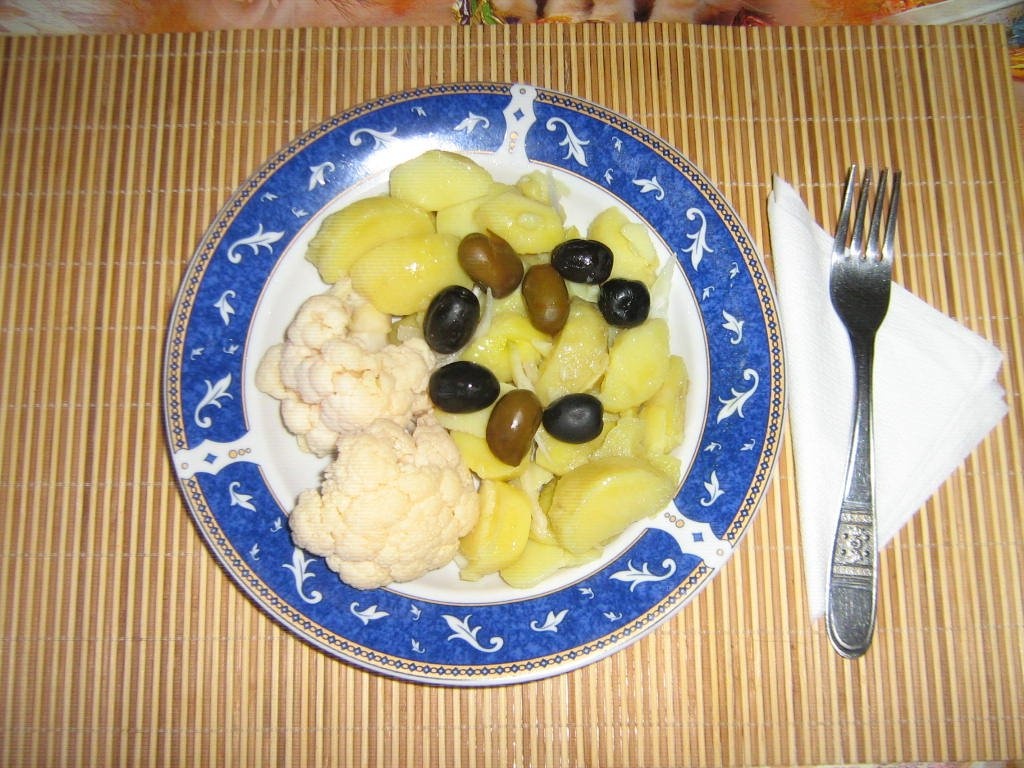 Salata de cartofi cu conopida