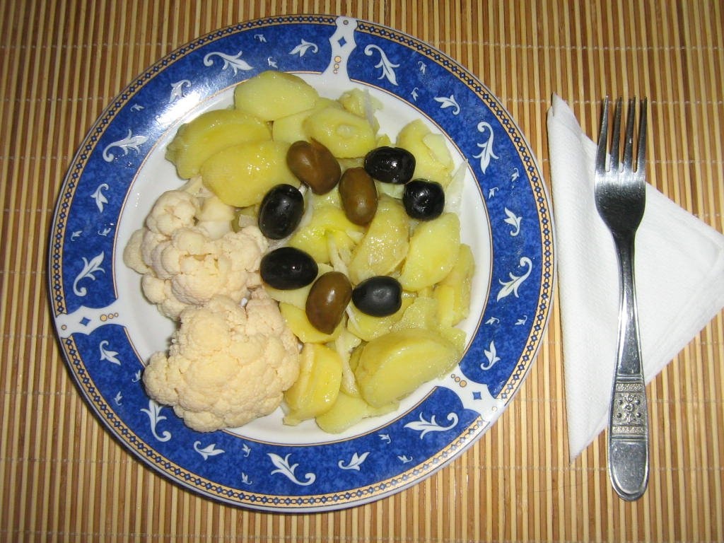 Salata de cartofi cu conopida