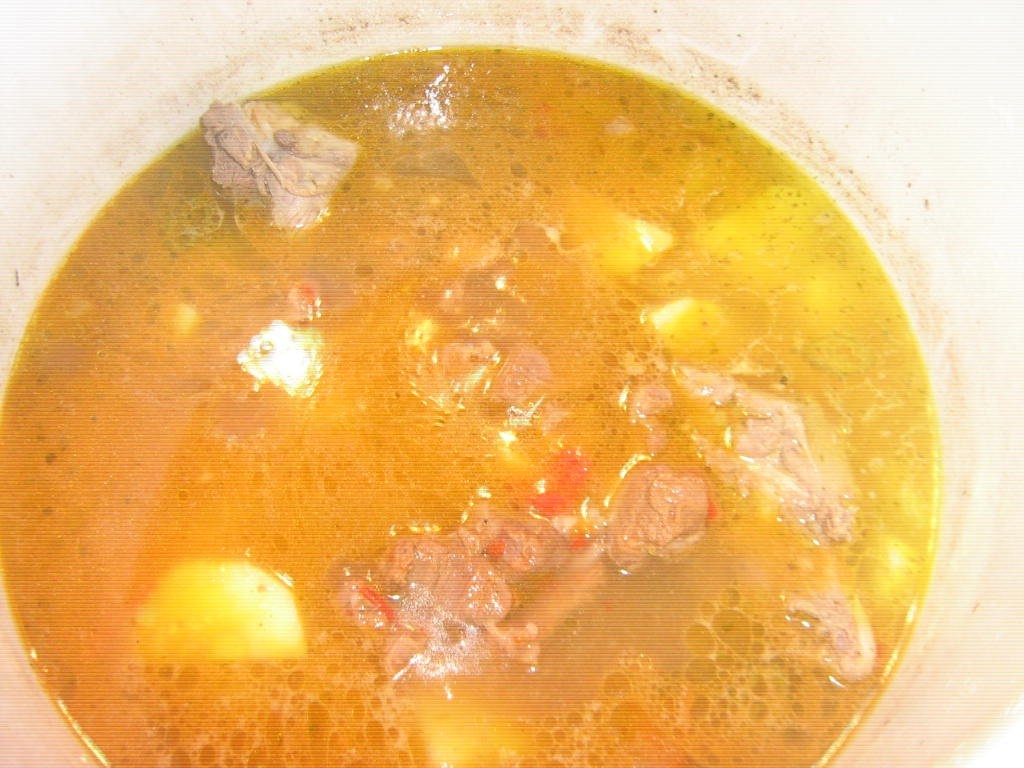 Zama gulas (Gulyas Leves)