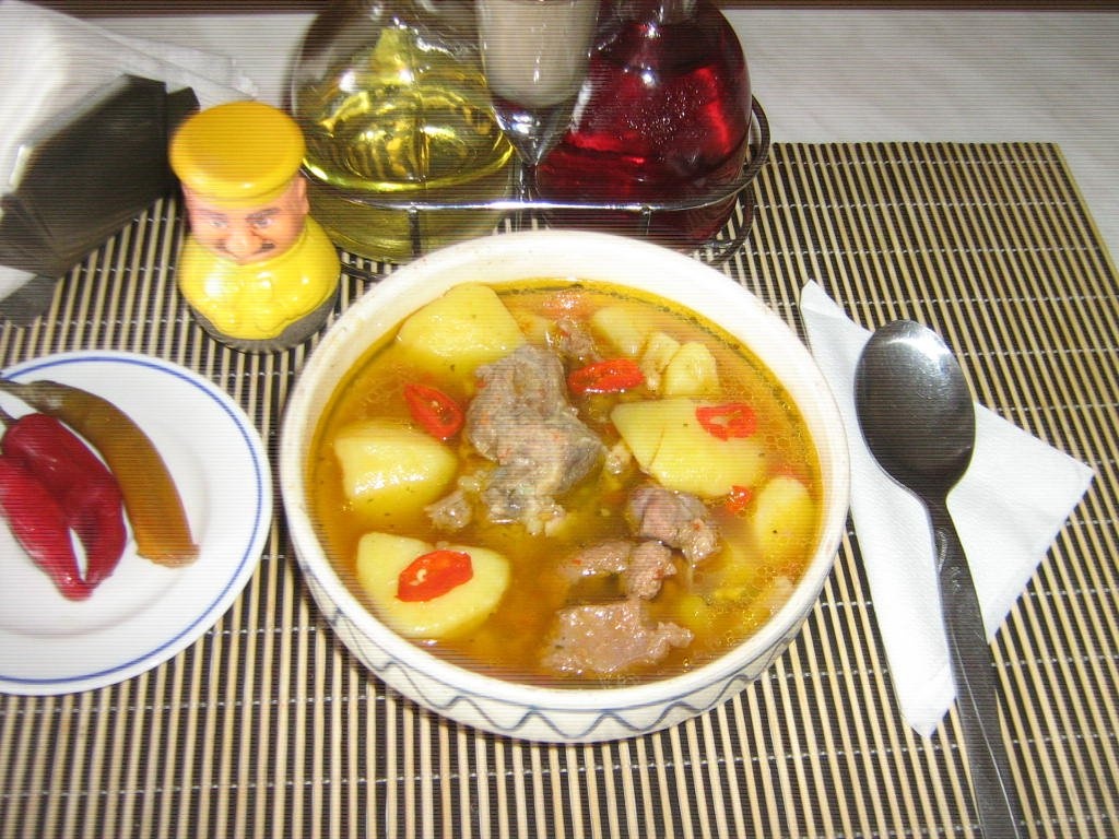 Zama gulas (Gulyas Leves)