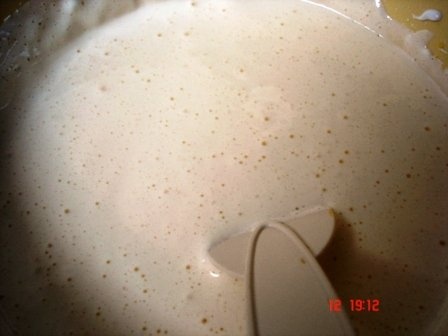 Prajitura cu crema de ciocolata alba