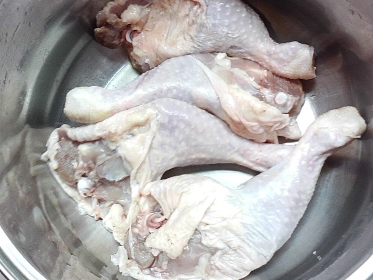 Friptura  din pulpe la cuptor