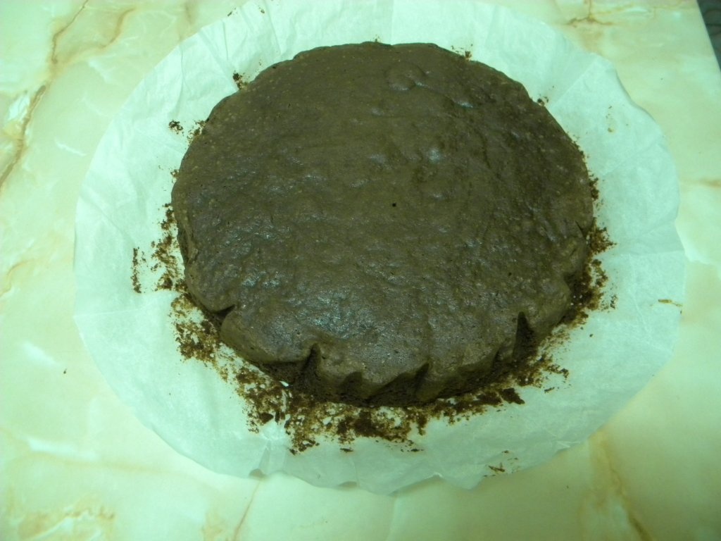 Tort de ciocolata cu 2 creme
