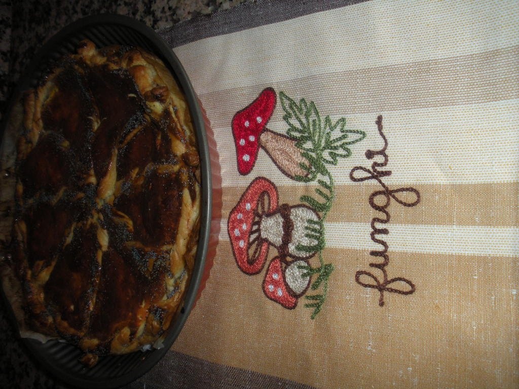 Tarta sarata cu branza,prosciutto si mac