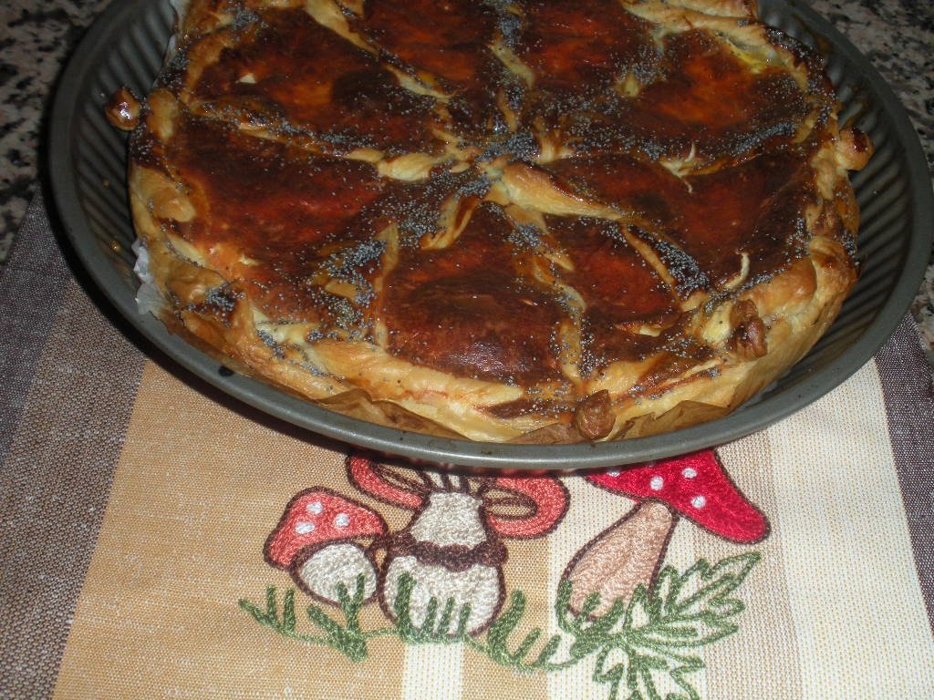 Tarta sarata cu branza,prosciutto si mac