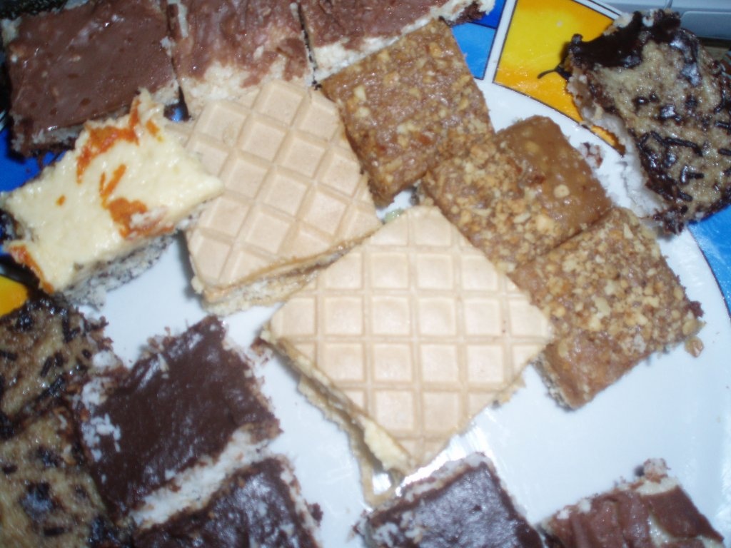 Prajitura cu foi de napolitana