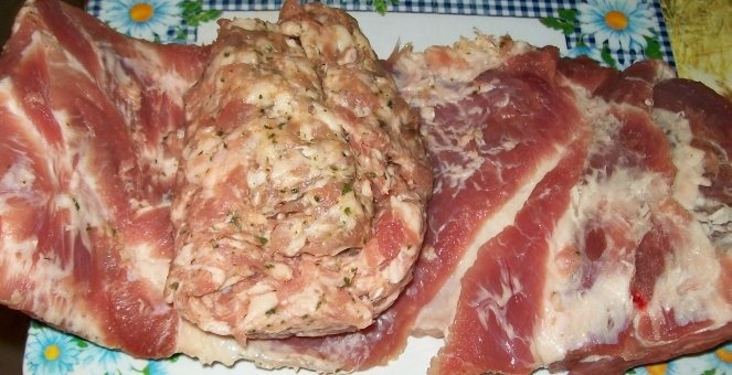 Piept de porc cu mazare si friganele