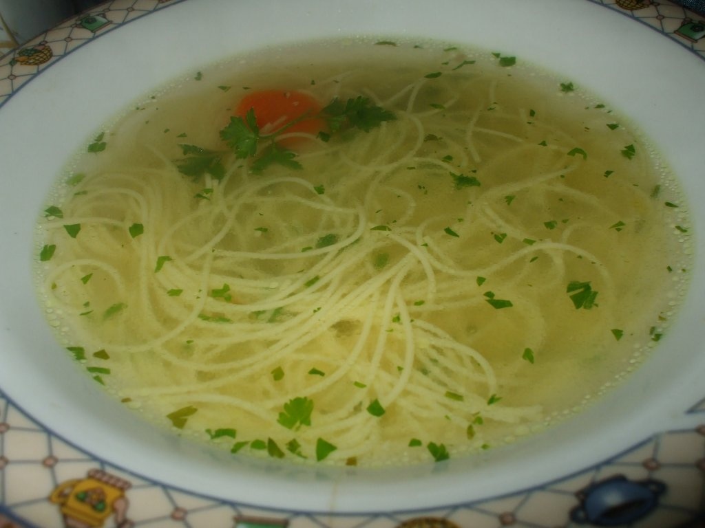 Supa de tacam de curcan cu taitei