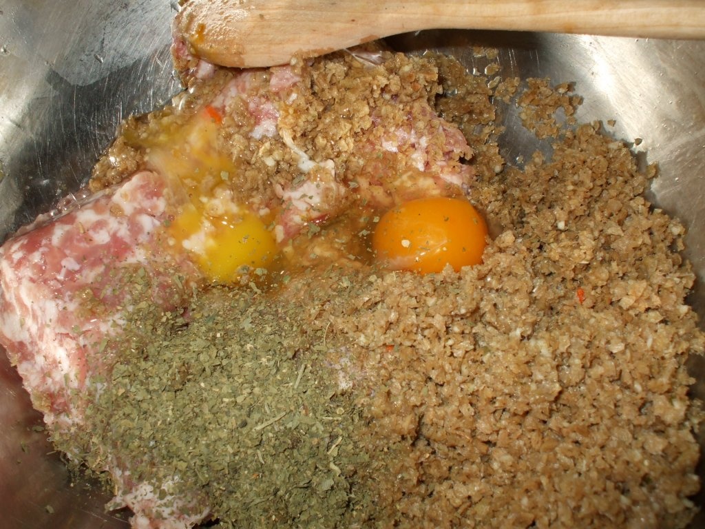 Chiftele de porc cu soia