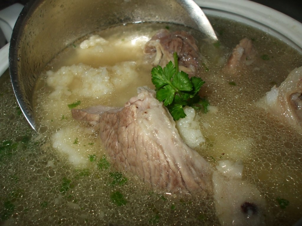 Supa de vitel cu galuste