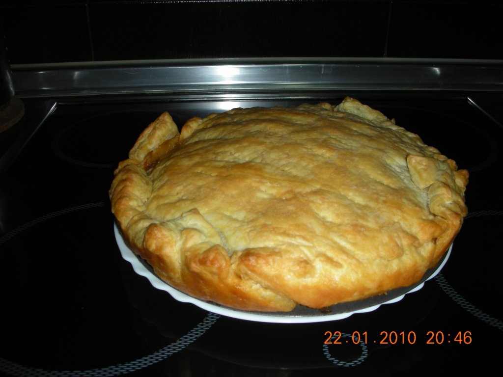 Placinta cu ton (Empanada Gallega)