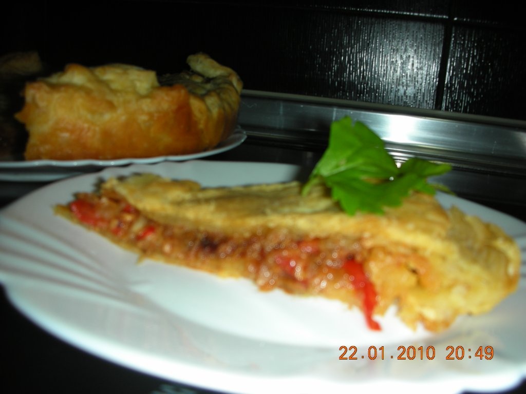 Placinta cu ton (Empanada Gallega)