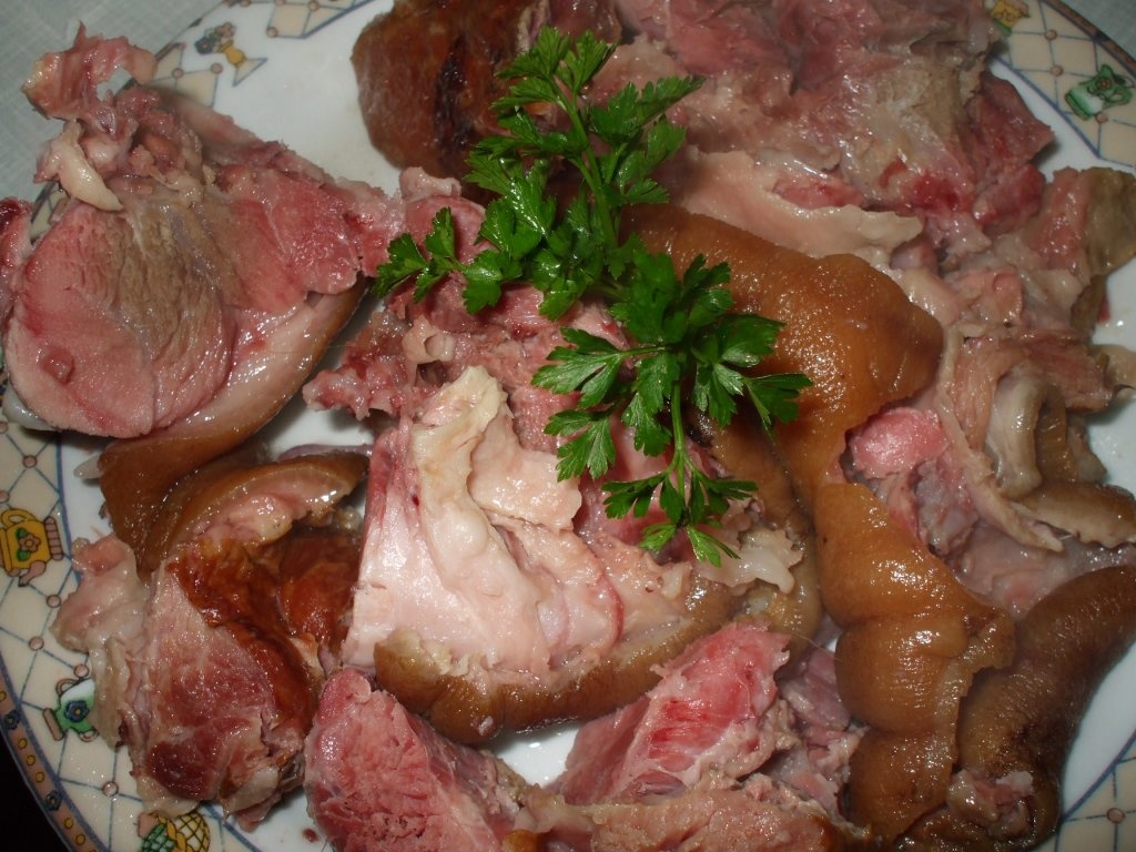 Ciorba de fasole uscata combinata, cu ciolan afumat