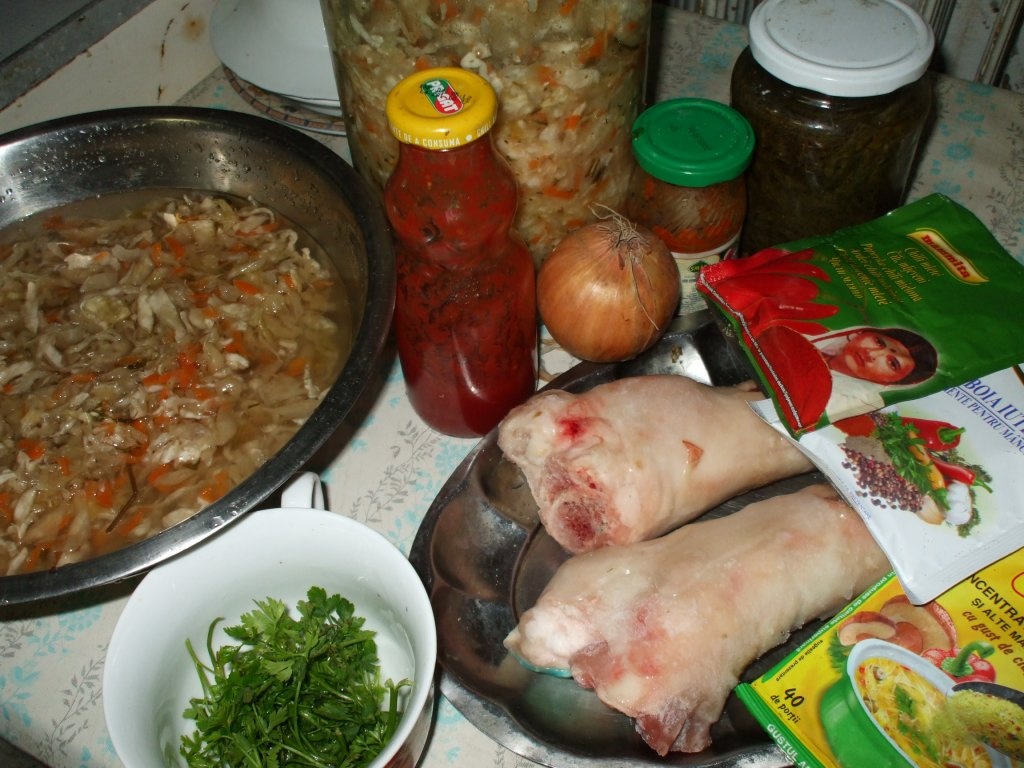 Varza calita cu ciolan crud