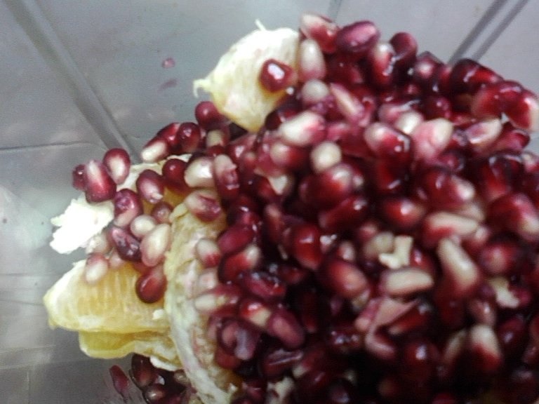 Suc natural de rodie si portocale