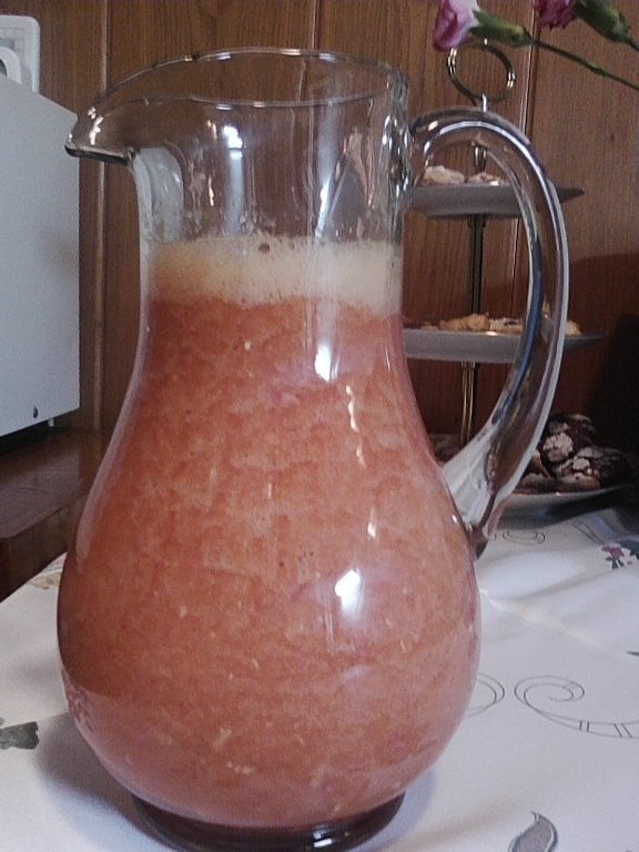 Suc natural de rodie si portocale