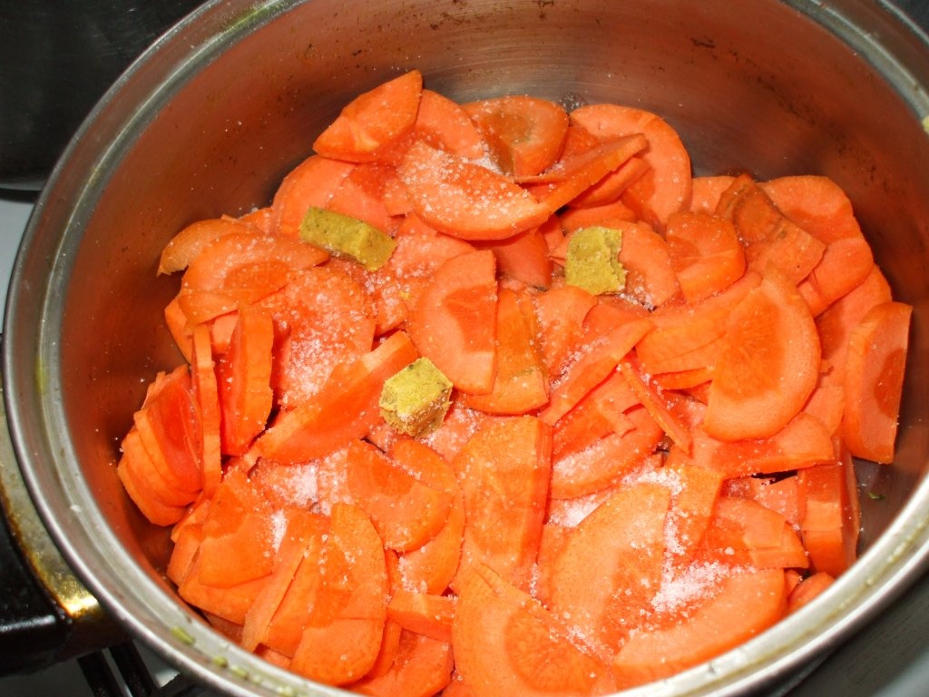 Morcovi  natur (carote)