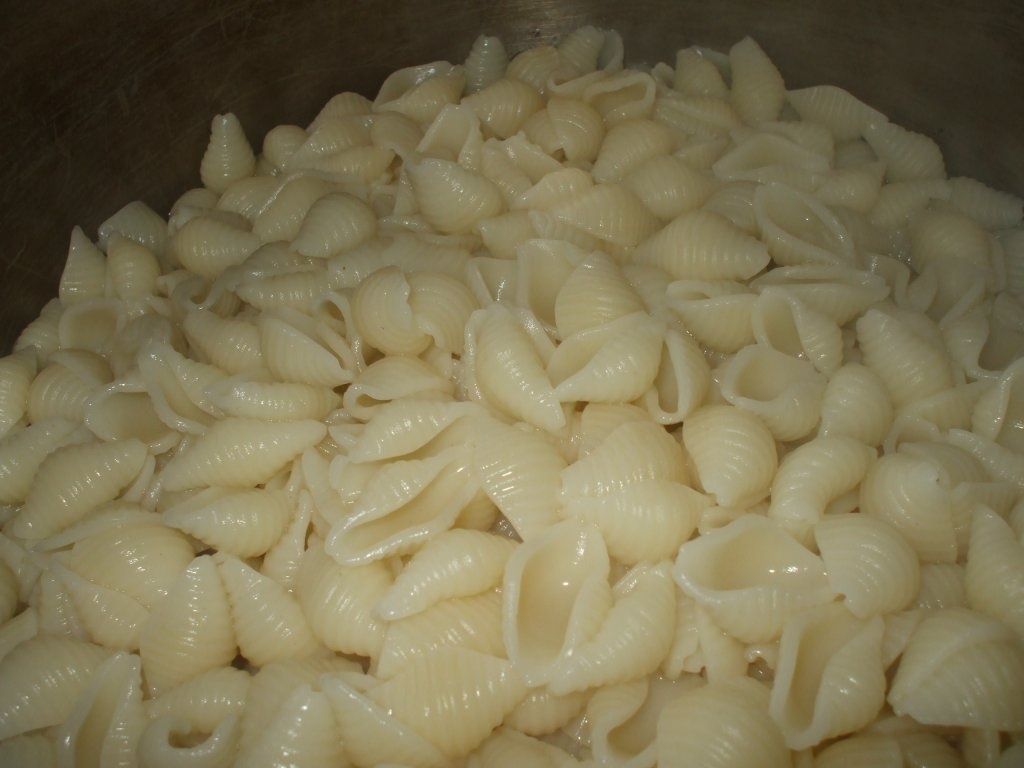 Paste cu branza telemea