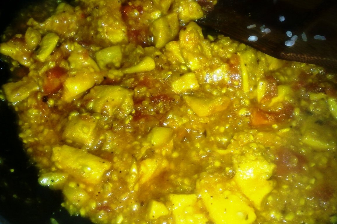 Orez cu piept de pui.si rosii.