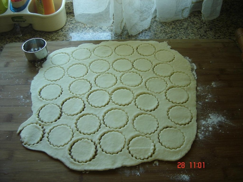 Shish Barak bi laban-Placintele cu carne in supa de iaurt