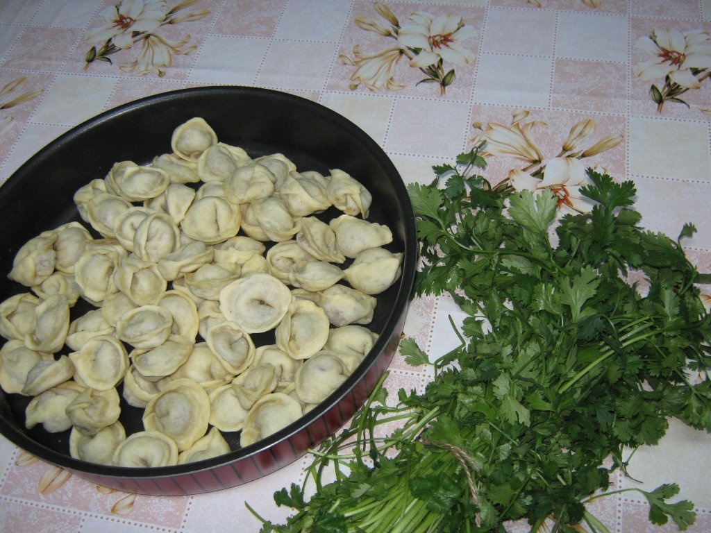 Shish Barak bi laban-Placintele cu carne in supa de iaurt