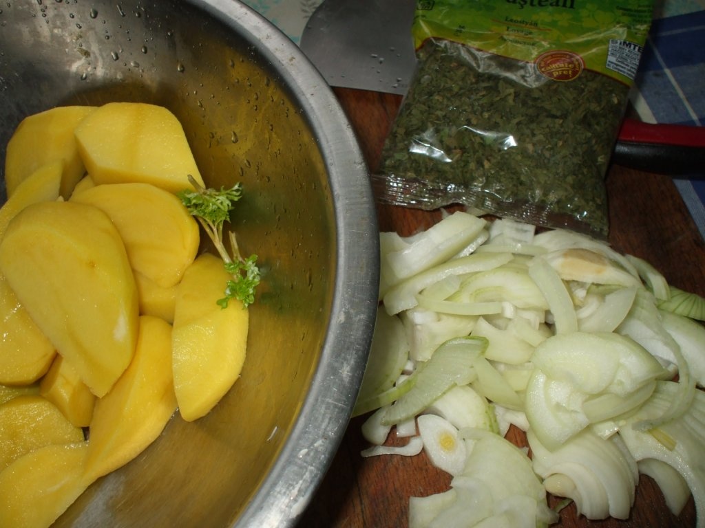 Ciorba de perisoare cu legume deshidratate