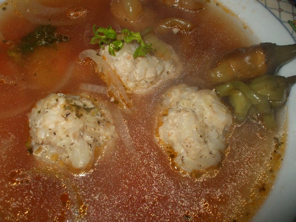 Ciorba de perisoare cu legume deshidratate