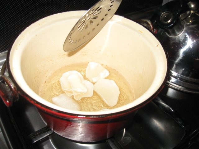 Creveti expandati - Nostalgii culinare din epoca de aur