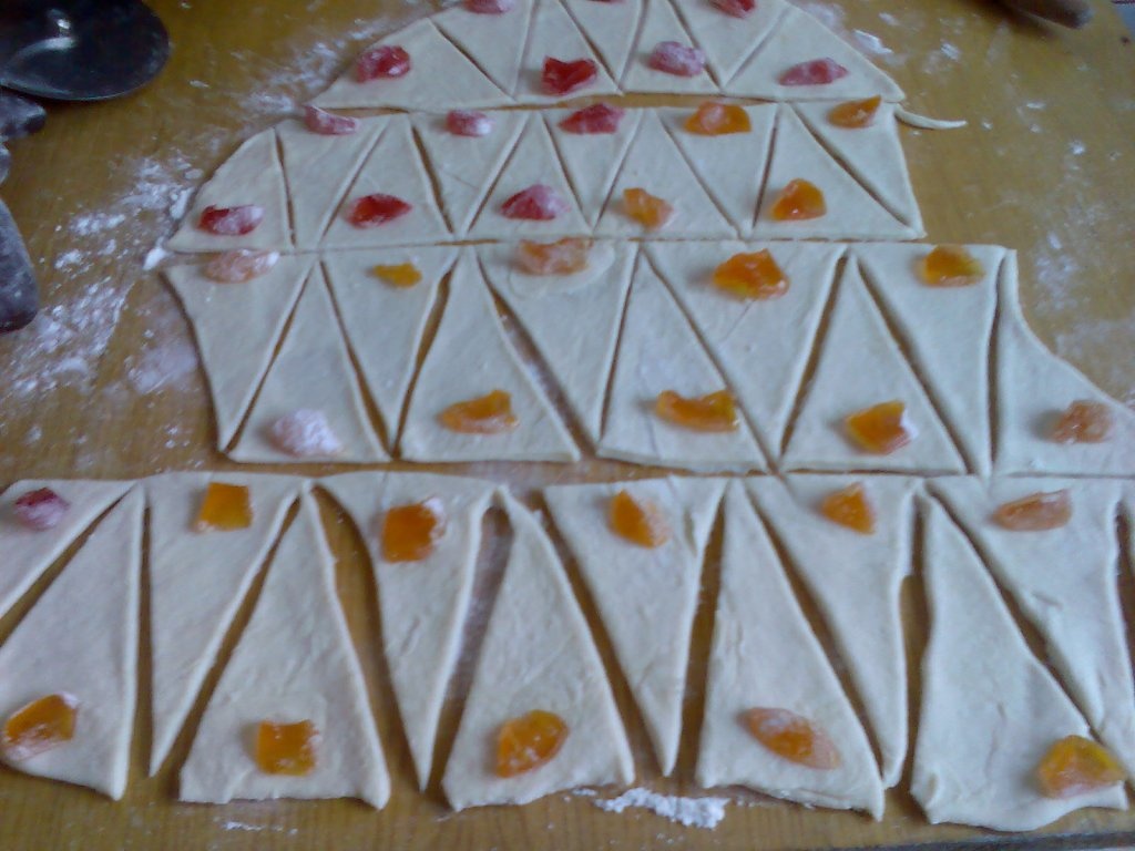 Cornulete foatrte ieftine ,cu rahat