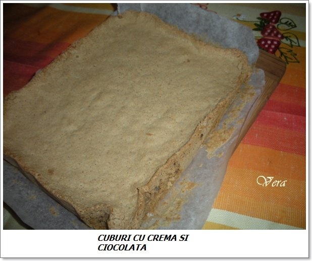 Cuburi cu crema si ciocolata