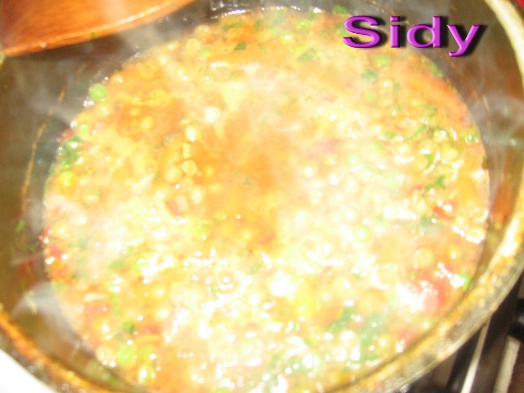 Ficatei de pasare cu mazare verde