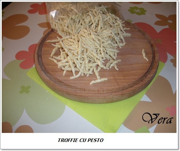 Troffie cu pesto