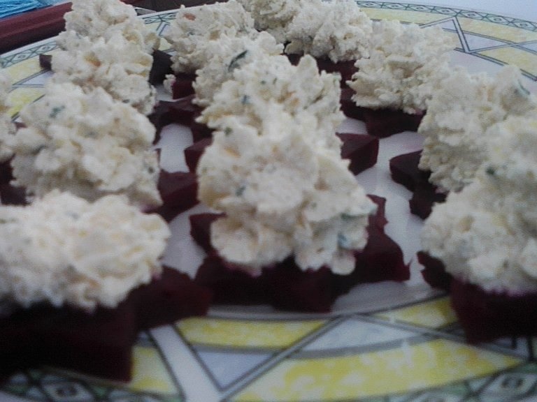 Stelute cu pasta de branza